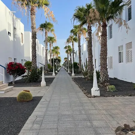 Oasis Montana Roja شقة